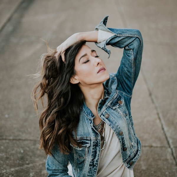 VisualTips — graphic design and digital content imagery