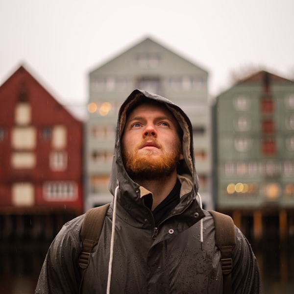 VisualTips — graphic design and digital content imagery