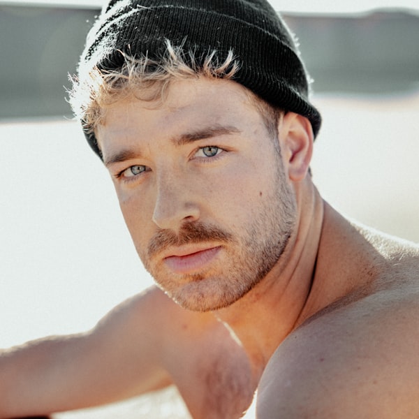 VisualTips — graphic design and digital content imagery